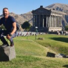 Fernando en Armenia.