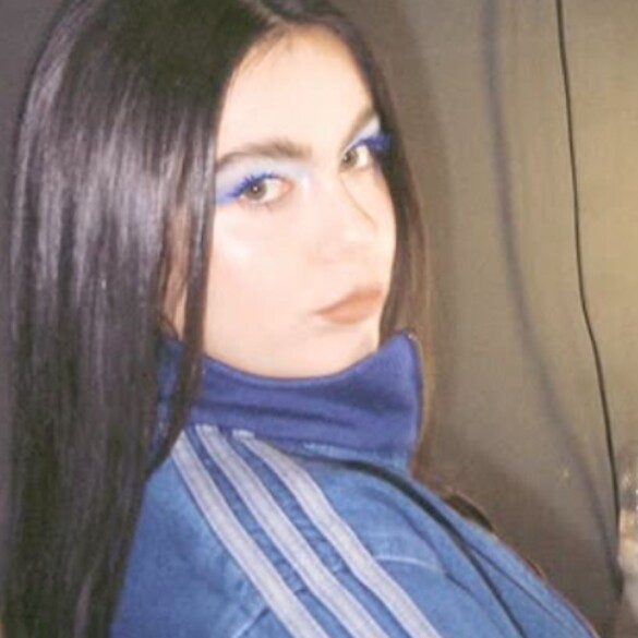 Todo lo que sabemos de 'no fue real', el nuevo (y esperado) disco de Chiara Oliver