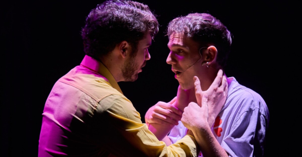 Escena de la obra de teatro 'Grinder prohibió el amor'.