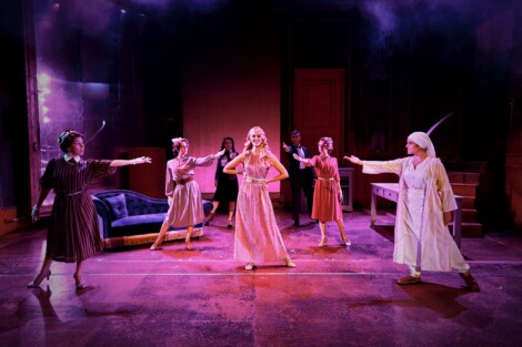 Imagen de 'El tiempo entre costuras, el musical'.