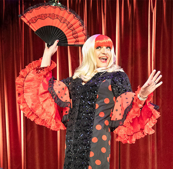 'Diferente. El musical de Carolina', un espectáculo que no deja indiferente, llega a Madrid en el Orgullo