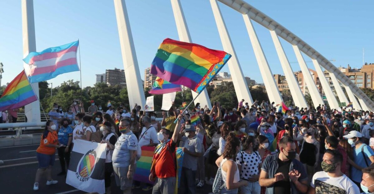 Las redes denuncian brutales agresiones homófobas en una zona de cruising de València