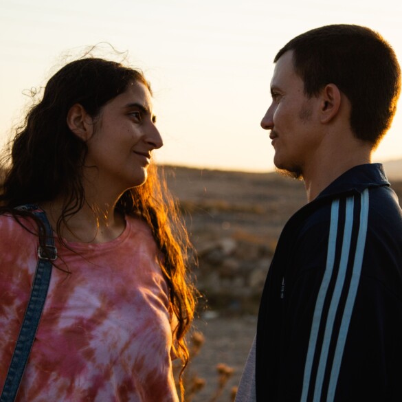 'Iván & Hadoum': identidad trans, lucha de clases y amor (en los márgenes)