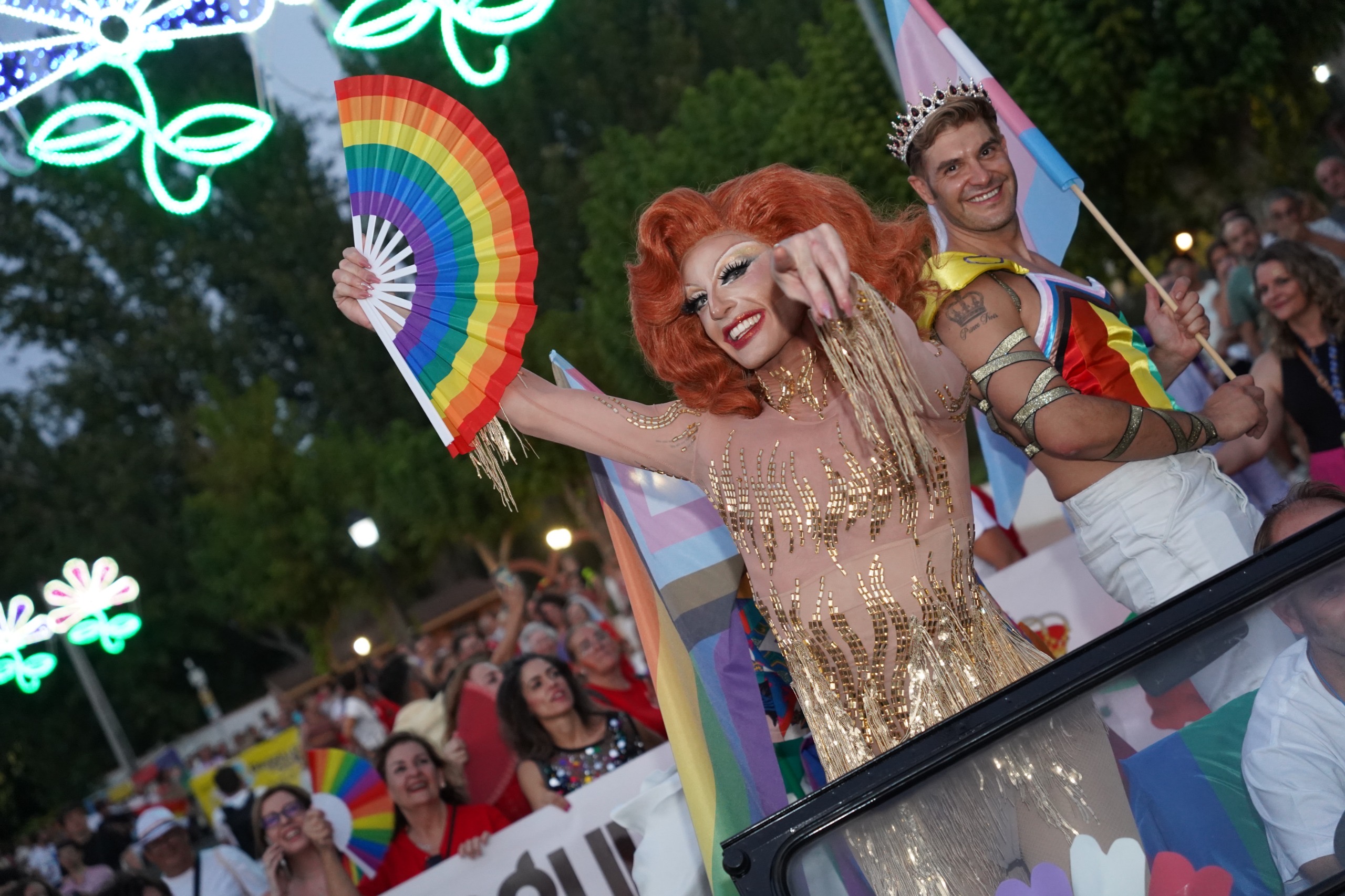 La Mismísima Mackenzie y Prince Noir en el Orgullo de Cazalegas 2026